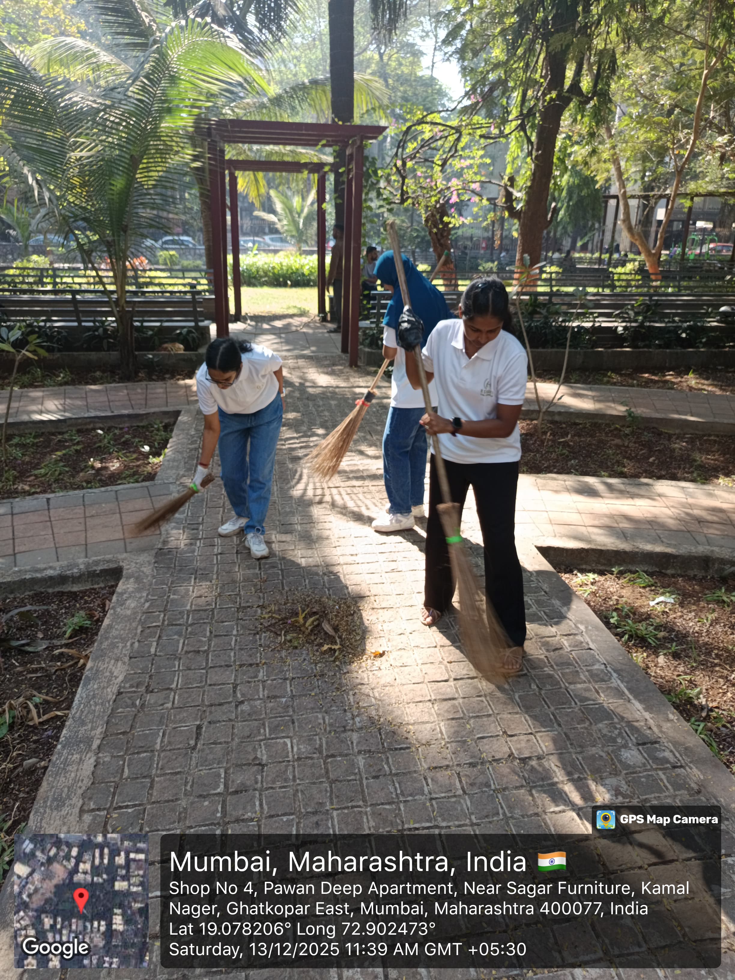 Park Cleaning Photo 5