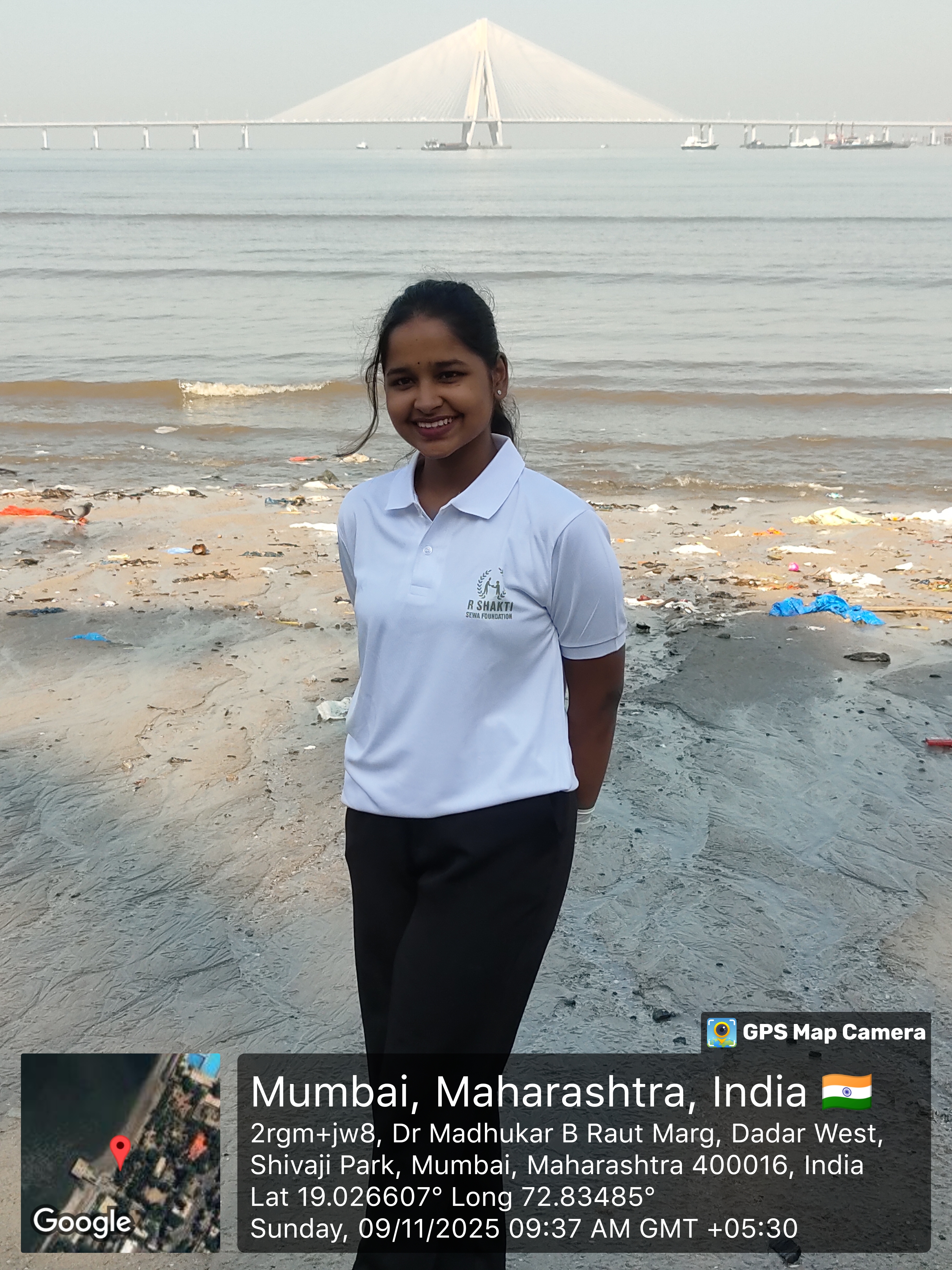 Beach Cleanup Photo 9