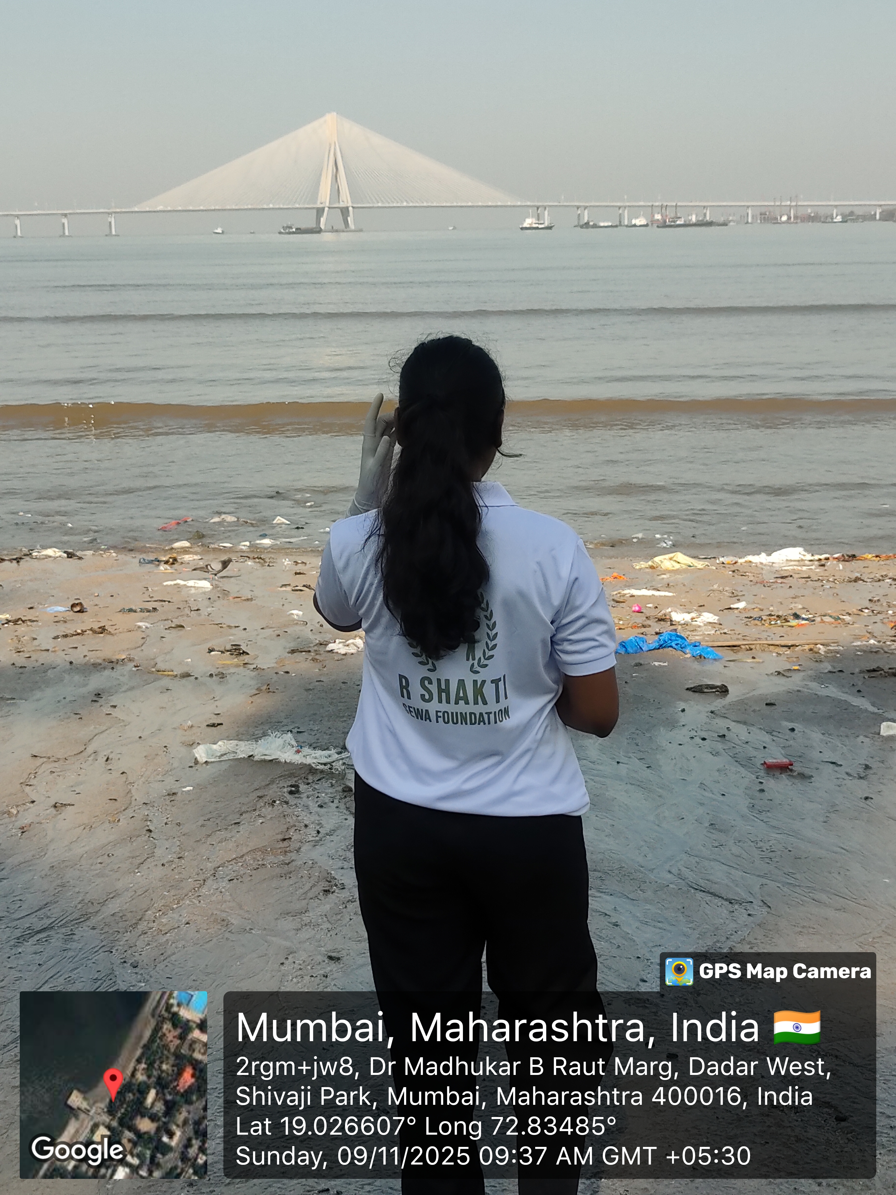 Beach Cleanup Photo 10