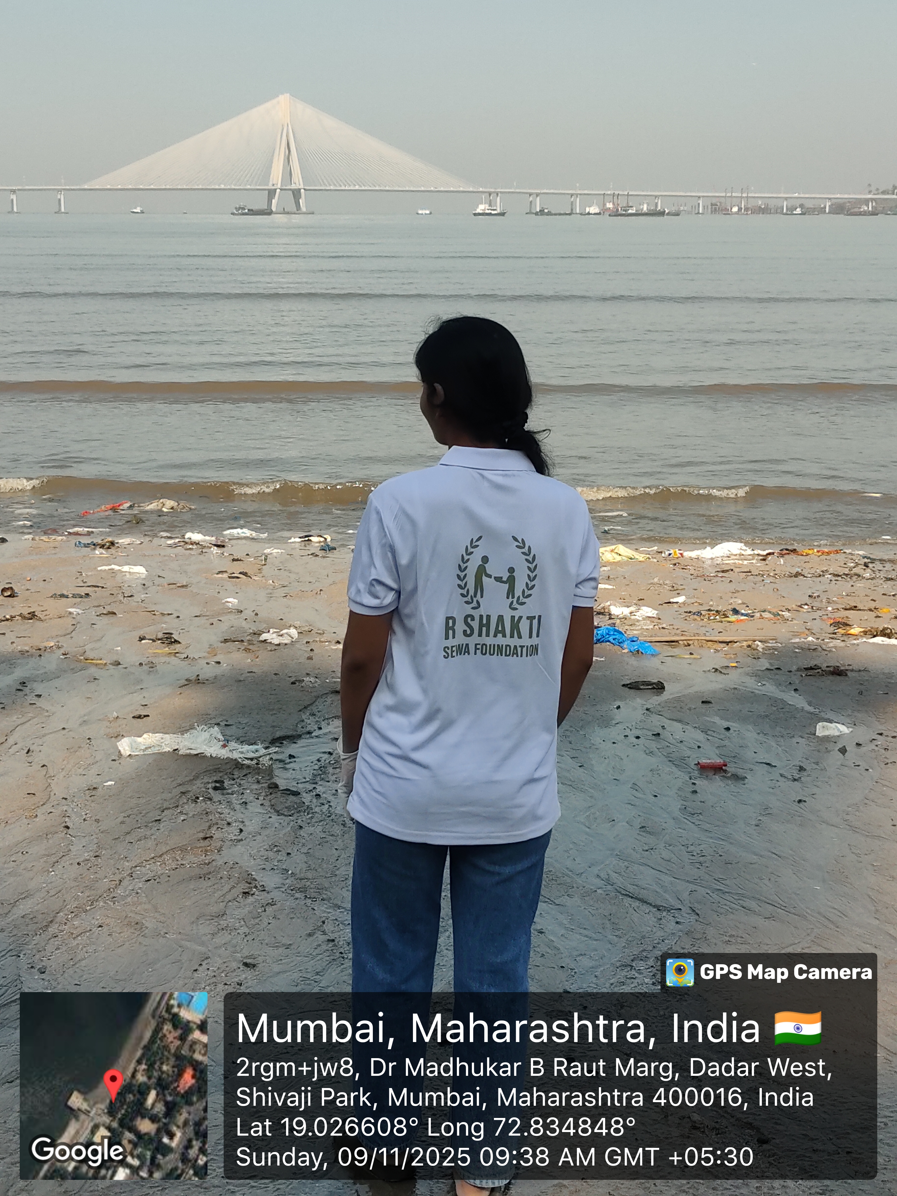 Beach Cleanup Photo 18